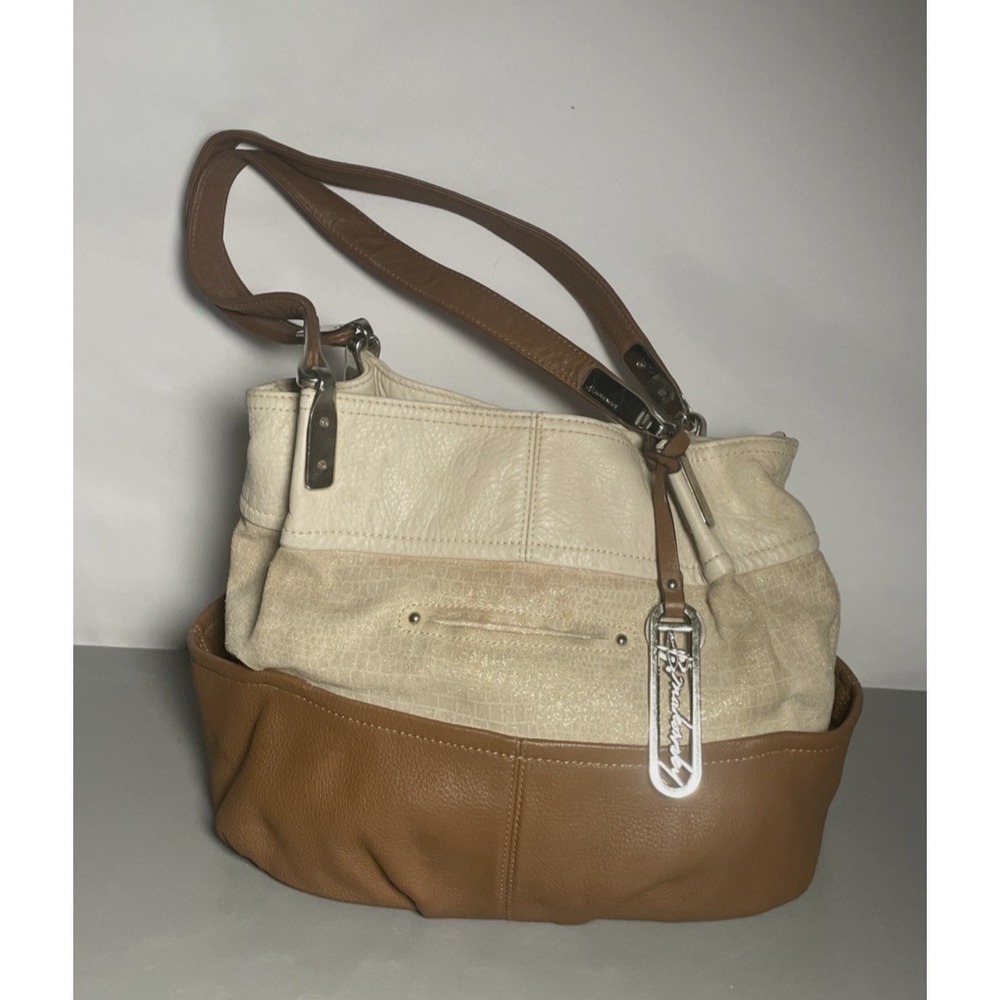 B. Makowsky Shoulder Bag